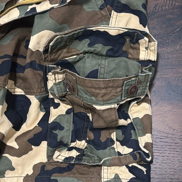 MUSCLE ALIVE NEW YORK CARGO SHORTS CAMO SIZE 36 - Picture 5 of 7